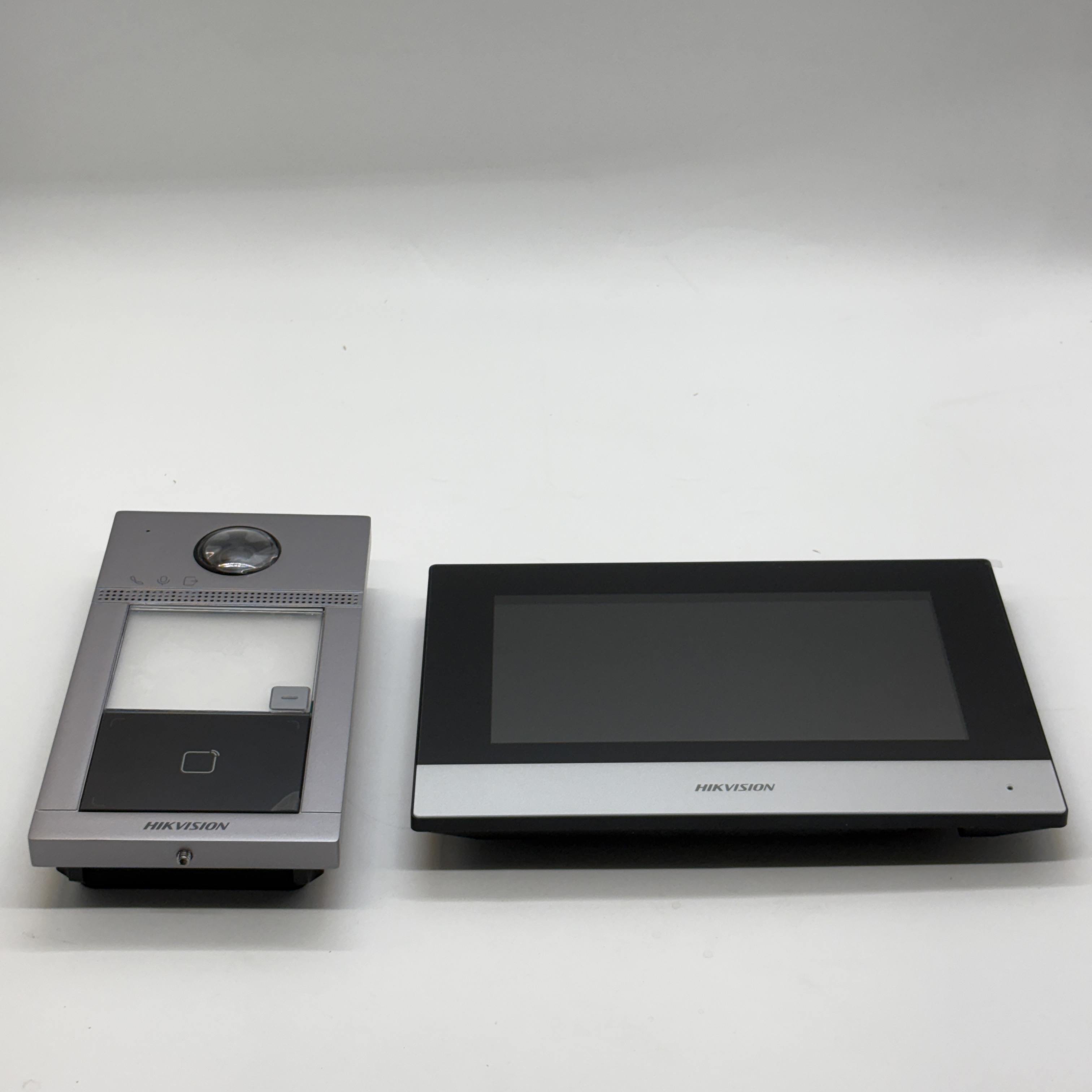 Hikvision DS-KIS604-P(C) Video – Home Security System Hikvision Bewertung und Preis